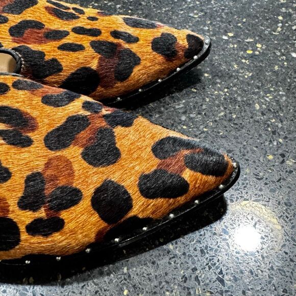 Schultz Leopard Studded Slides. Size 7.5B. - Picture 6 of 9